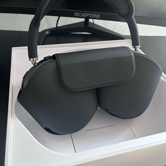 Apple Other - Authentic AirPod Maxes